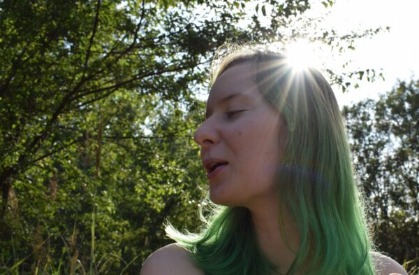 “keelevarjutus” jt luuletusi