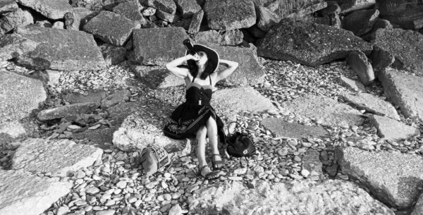 Anna Kaare ja Abramova said baaris kokku ja …