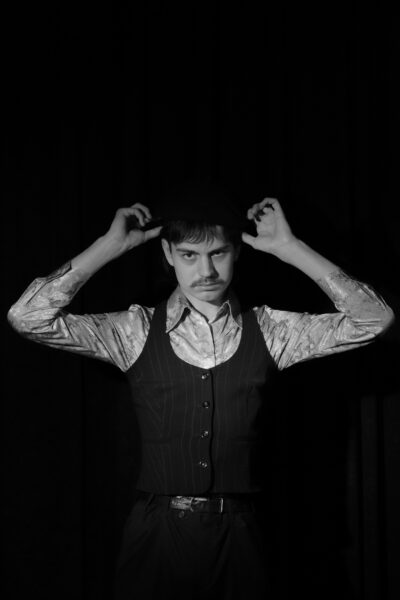 “robustsed näod hellitavad su hingeava” jt luuletusi