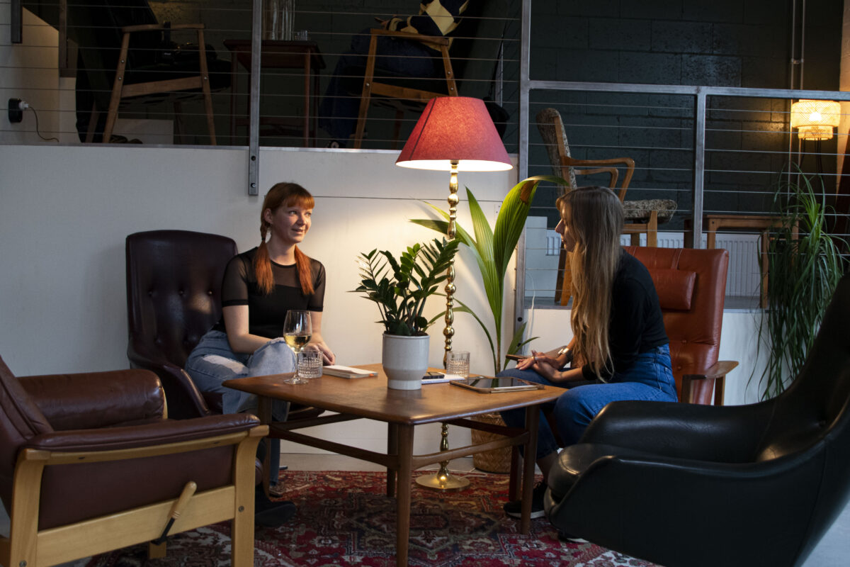 Kirjandus ei ole kõrgem kui inimsuhted. Intervjuu Mari-Liis Müürsepaga