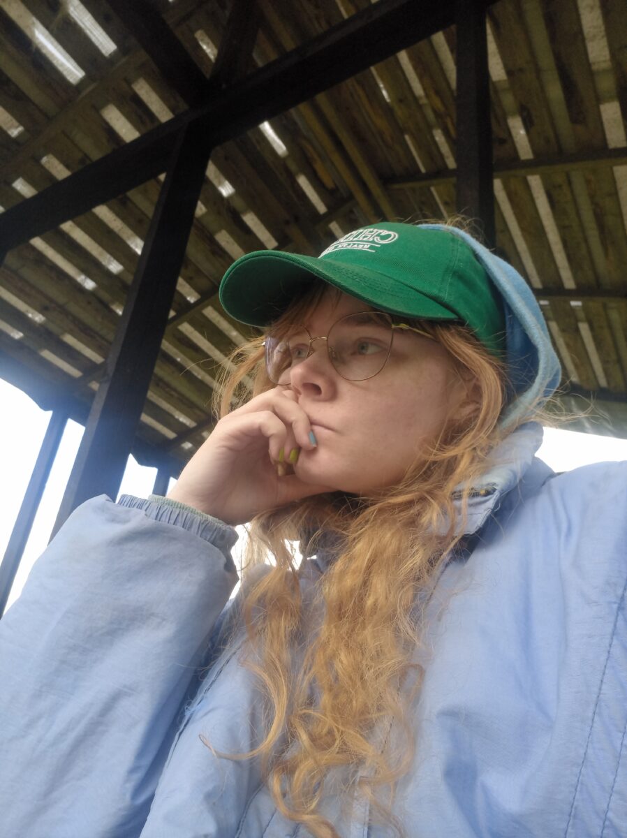 “*kirjutan aina oma nime” jt luuletusi