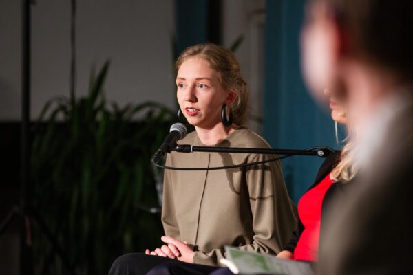 “*kas sa tead kui tark ma oma keeles olen?” jt luuletusi