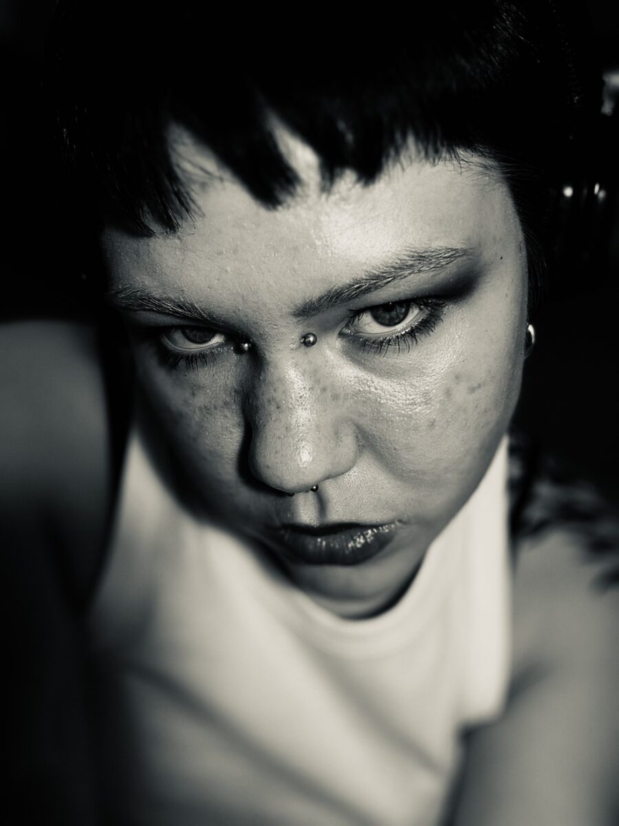 “ysast lahkumise võlud” jt luuletusi