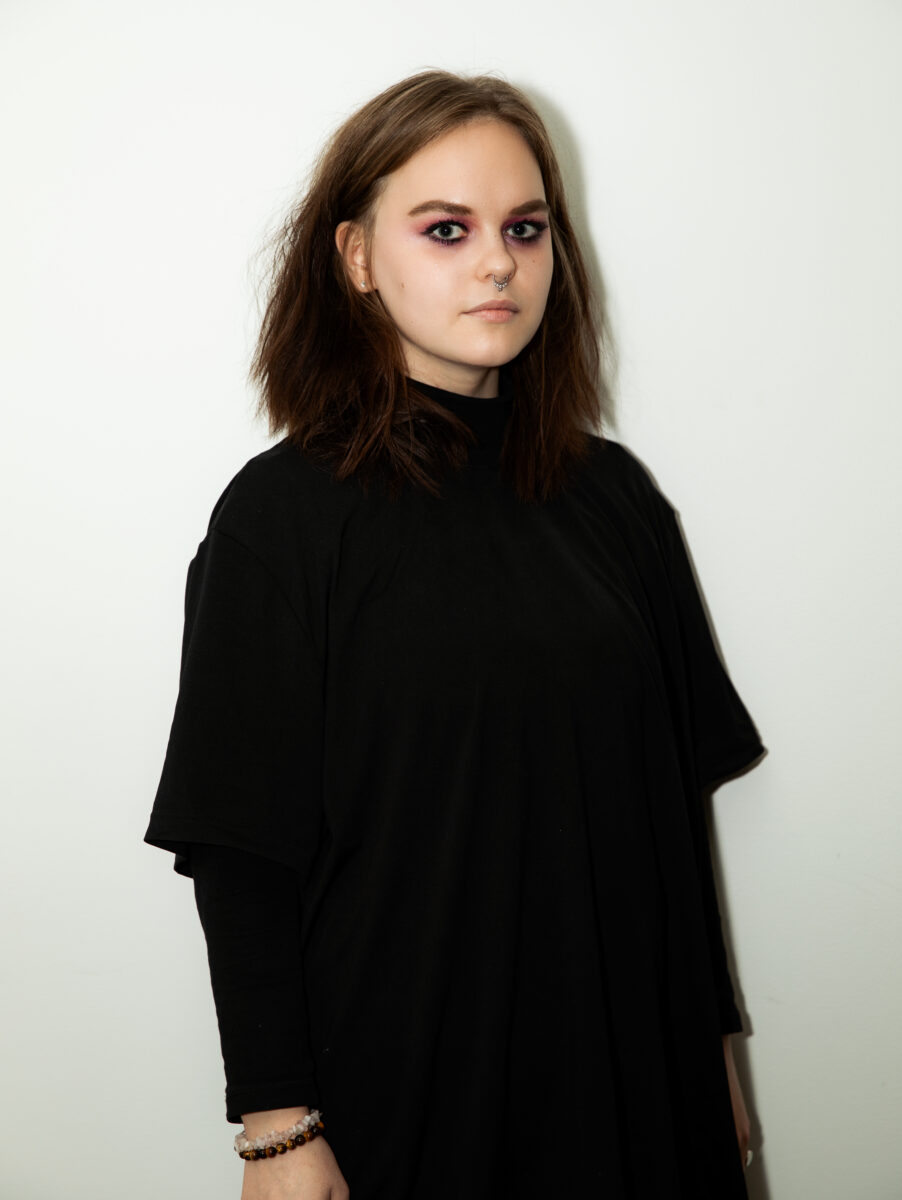 “*eeskujulik peremudel” jt luuletusi