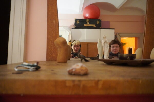 Näitemäng neljateistkümnes vaatuses