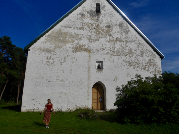 Me põlvkondade valupaik, trükimustast ehitatud