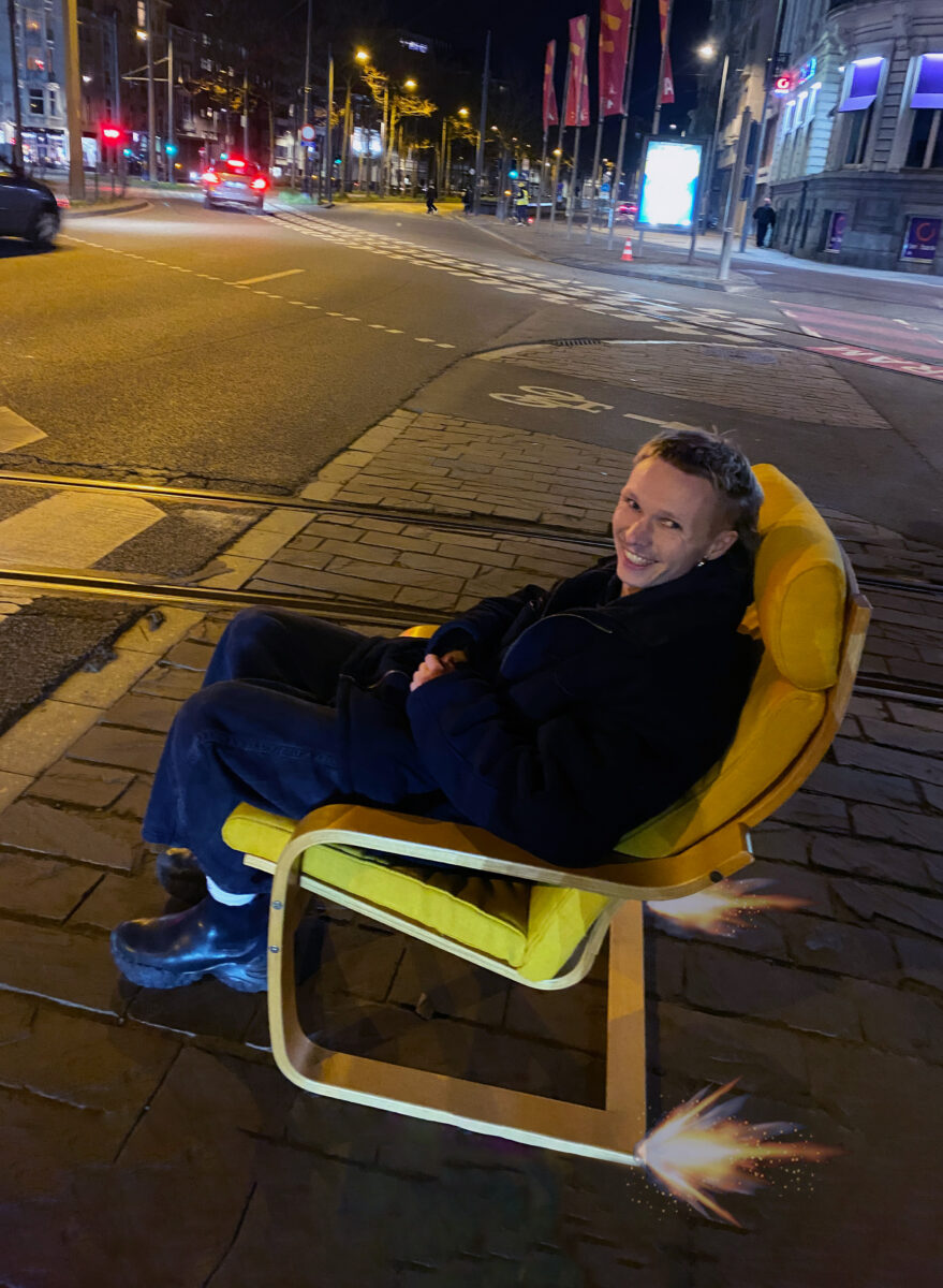 Katkendid romaanist „See ilus armastuslugu, mille lugemist ma kunagi ei lõpeta“